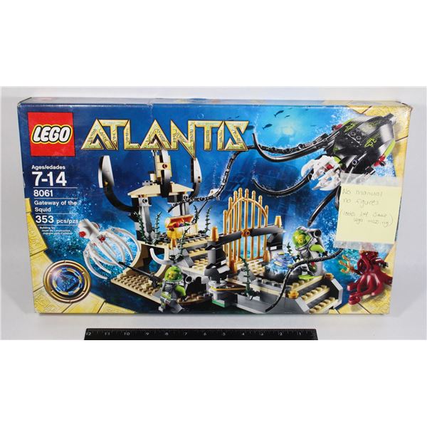 LEGO ATLANTIS 8061 RETIRED GATEWAY OF THE SQUID