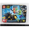 Image 1 : LEGO BATMAN 76137 RETIRED BATMAN VS THE RIDDLER