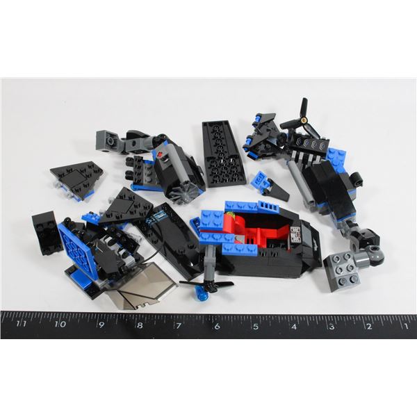 LOT OF MISC. LEGO      APPEARS TO BE A SET