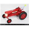 Image 1 : MCCORMICK FARALL 350 DIE CAST TRACTOR