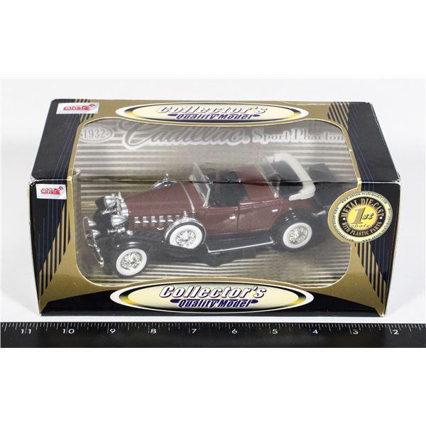 1932 CADILLAC SPORT PHAETON DIE CAST CAR