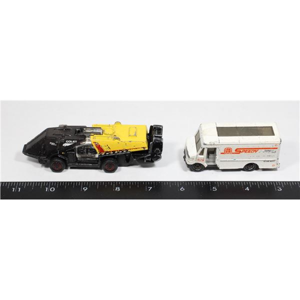 LOT OF 2 MATCHBOX CARS