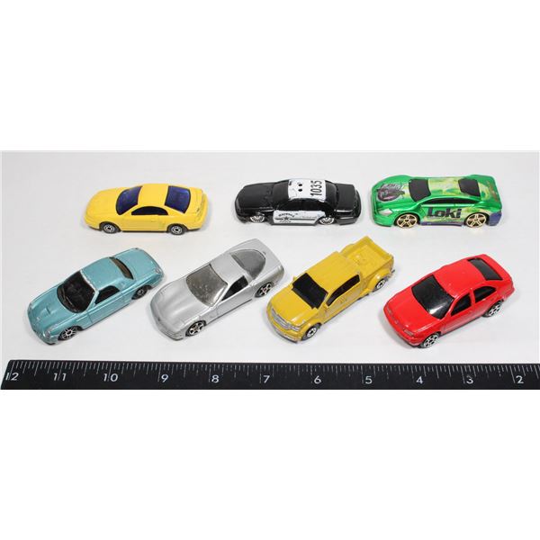 LOT OF 7 MAISTO CARS