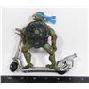 Image 2 : 2003 TEENAGE MUTANT NINJA TURTLES LEONARDO
