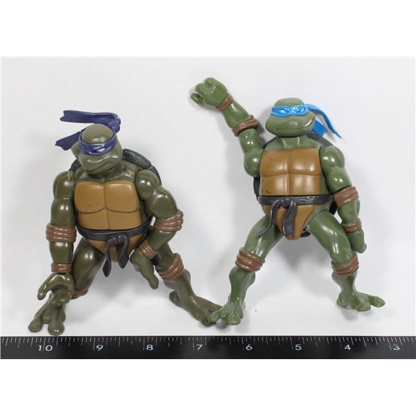 2005 TEENAGE MUTANT NINJA TURTLES LEONARDO AND