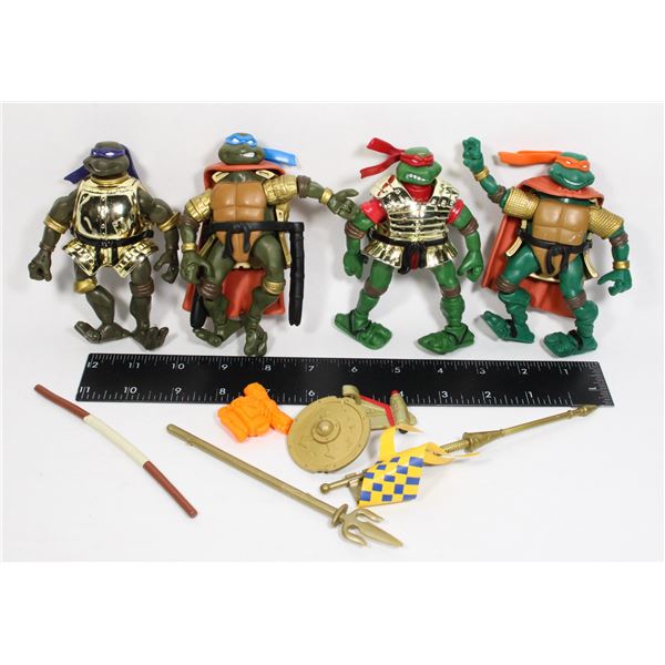 2004 TEENAGE MUTANT NINJA TURTLES NINJA GOLD