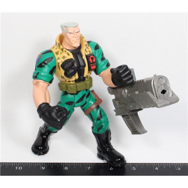 1998 SMALL SOLDIERS CHIP HAZARD ACTION FIGURE