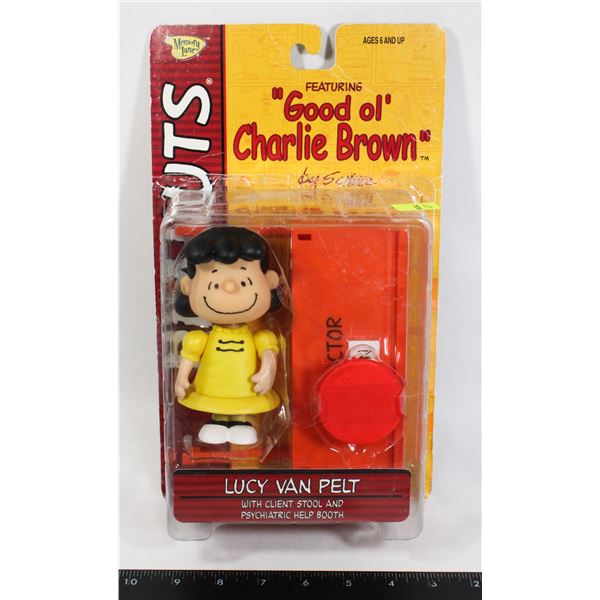 PEANUTS LUCY VAN PELT WITH CLIENT STOOL AND