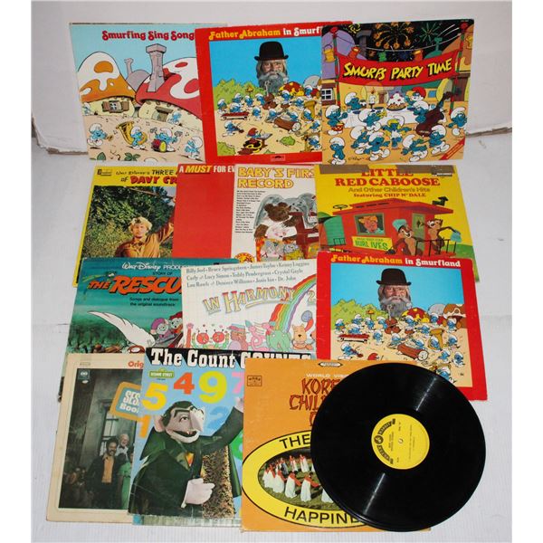 LARGE LOT OF CHILDRENS RECORDS INCL. THE SMURFS