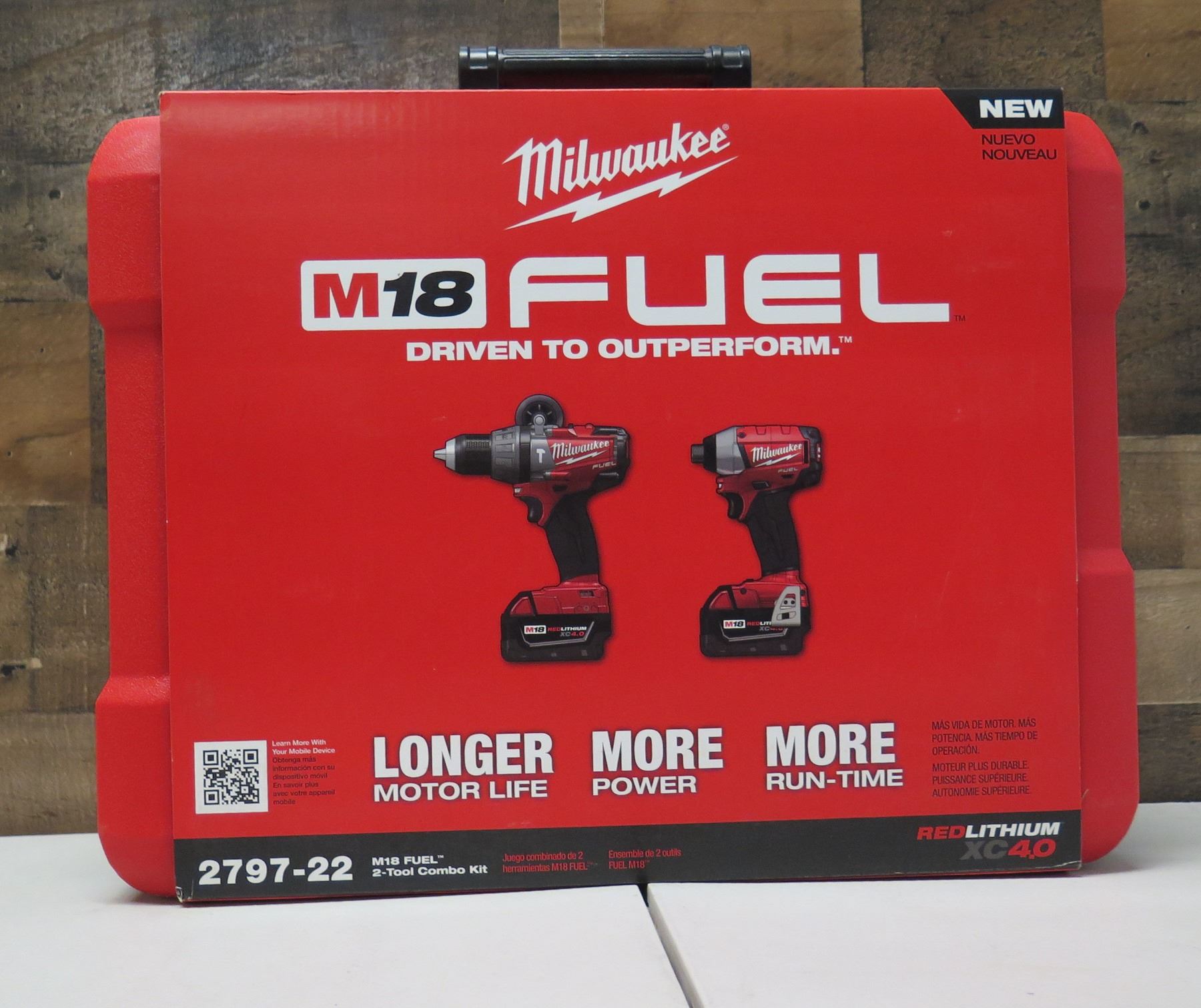 Milwaukee 2797-22 M18 Fuel 2-Tool Combo Kit: Hammer Drill, Impact ...