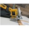 Image 4 : Dewalt DCS573 Cordless Circular Saw w/ Carry Case