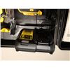 Image 8 : DeWalt DCD996 Hammerdrill/Driver & DCF887 Impact Driver in Hard Case