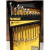 Image 3 : DeWalt DWMT72166 10-Piece Combination Wrench Set New in Package