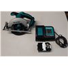 Image 1 : Makita XSS02 Circular Saw w/ Battery & Charger