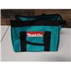 Image 10 : Qty 2 Makita Power Tools, Case & 1 Battery: XRJ01 Reciprocating Saw & DML815 Flashlight
