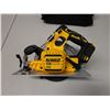 Image 3 : DeWalt DCS573 Circular Saw w/ Charger & Case