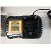 Image 7 : DeWalt DCS573 Circular Saw w/ Charger & Case