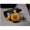 Image 3 : DeWalt DCS565 Circular Saw w/ Charger & Case