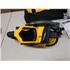 Image 3 : DeWalt DCS577 Circular Saw w/ Charger & Case