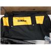 Image 9 : DeWalt DCS577 Circular Saw w/ Charger & Case