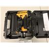 Image 2 : Bostitch BT1855 Pneumatic Brad Nailer in Hard Case