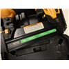 Image 5 : Bostitch BT1855 Pneumatic Brad Nailer in Hard Case