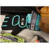 Image 11 : AWR Tool Apron, Gloves, Ryobi Glue Gun & Rotary Tool Station in DeWalt Bag