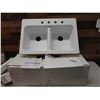 Image 2 : Franke USA Double Bowl Kitchen Sink 33" x 22" x 9.5"H