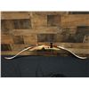 Image 2 : Samick Left Handed Recurve Bow w/ Sight, Quiver, Arrows, Arm Guard & Cavalier Tab