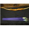 Image 11 : Right Handed Recurve Bow w/ Arrows