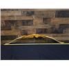 Image 14 : Right Handed Recurve Bow w/ Arrows