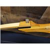 Image 5 : Right Handed Recurve Bow w/ Arrows