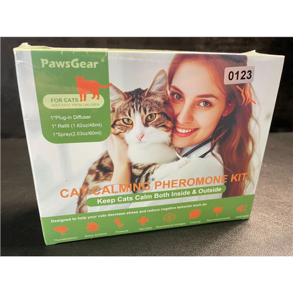 1 PawsGear Cat Calming Pheromone Plug-In Diffuser Kit; Reduces Stress/Anxiety in Cats - New Sealed