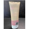 Image 2 : 2 Cake Beauty Heavy Cream Buttery Shower Wash (200ml); Rich Vanilla Shea Butter - New