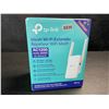 Image 2 : 1 TP-Link AC1200 Mesh Wi-Fi Extender/WiFi Booster - Works with Any WiFi Router - New Sealed!