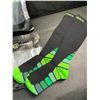 Image 3 : 3 Packs of Cambivo Compression Socks for Men/Women; 2 Pairs Per Pack/6 Total - Green - New