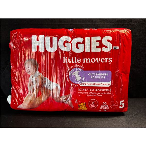 1 Pack of Huggies Size 5 Little Movers Diapers - New