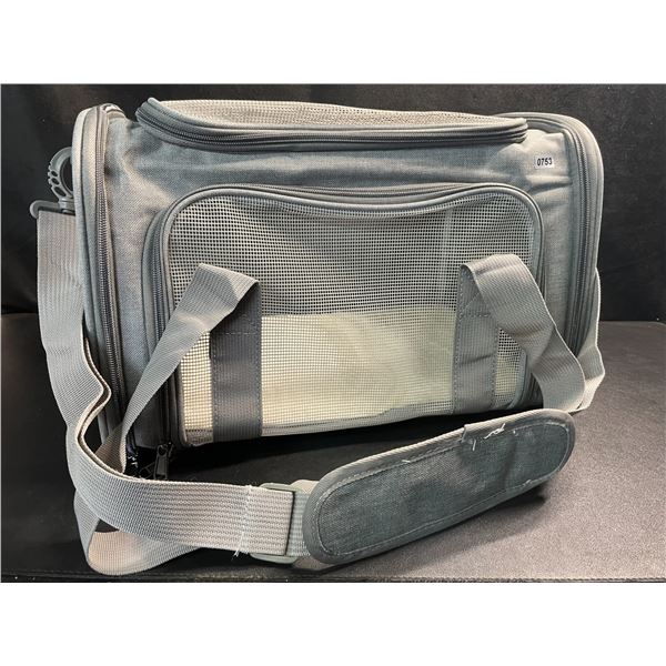 1 Portable Pet Carrier for Cats/Small Dogs - 15: x 9" - Grey - Brand New