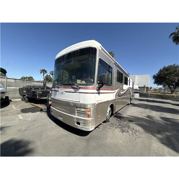 2000 Freightliner XC Chassis