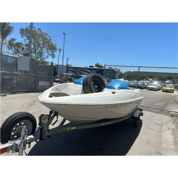 1999 sugar sand BOAT