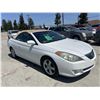Image 2 : 2004 Toyota Camry Solara