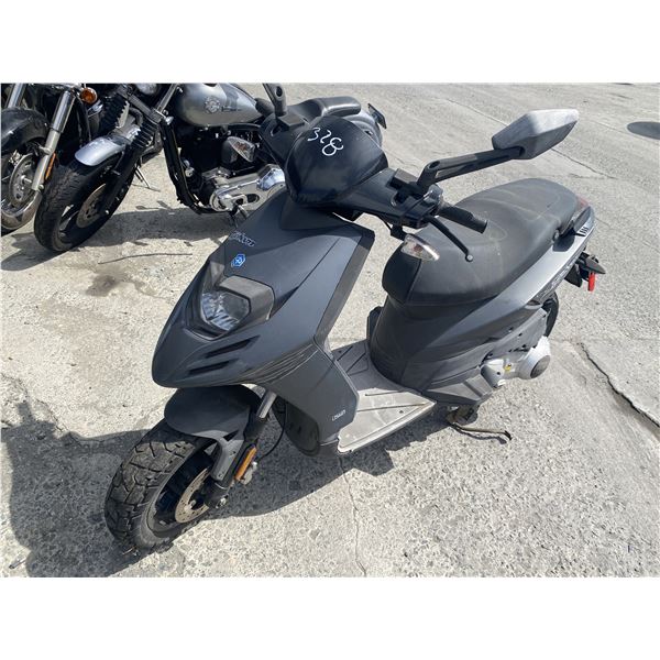 2016 PIAGGIO  Typhoon