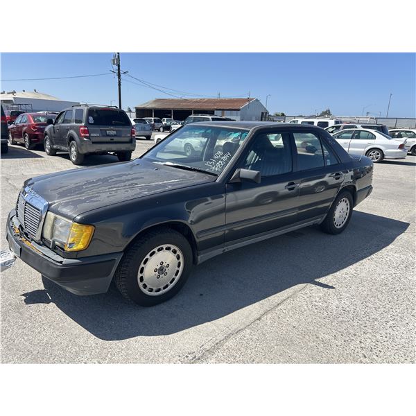 1989 Mercedes-benz 300
