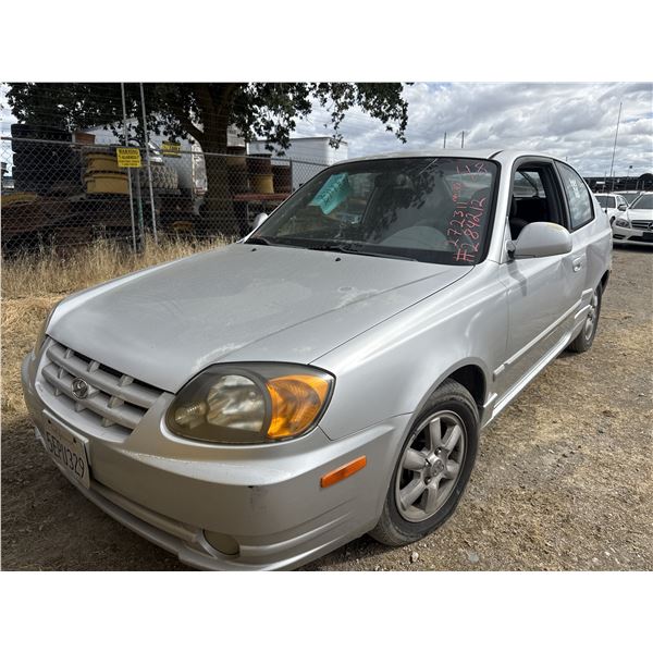 2004 Hyundai Accent