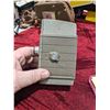 Image 5 : BELL AND HOWELL 8MM MOVIE CAMERA