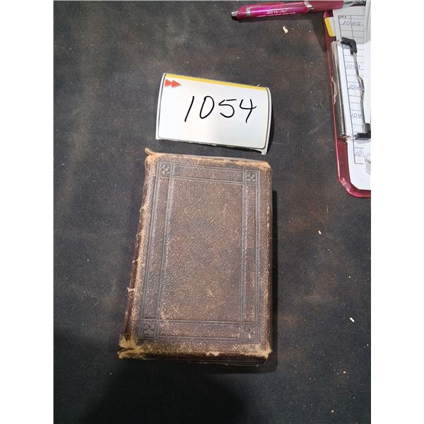 HOLY BIBLE RARE TYPE. OUTTER COVER 1882 AMERICAN BIBLE SOCIETY N.Y