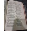 Image 8 : KING JAMES VERSION OF THE HOLY BIBLE