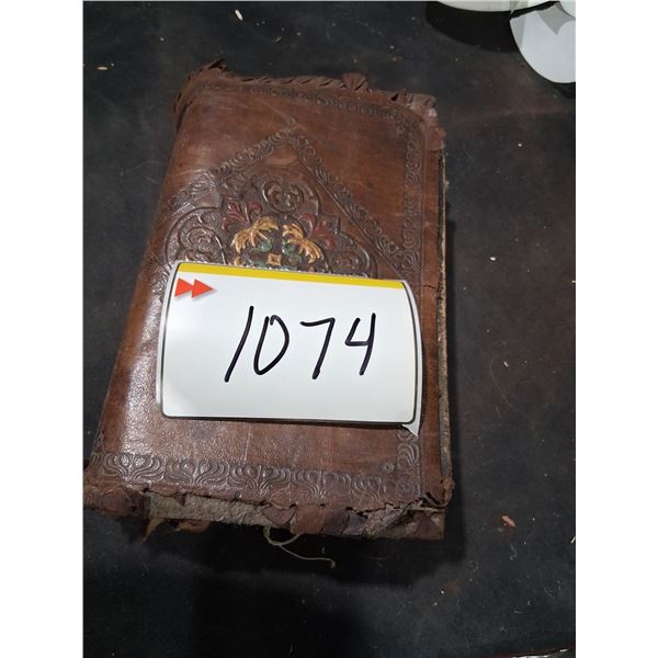 PERSONAL FAMILY BIBLE 1868 WITH FAMILY NOTES - GERMAN