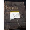Image 5 : 1883 BIBLE 12 X 10 X 4"