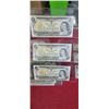 Image 3 : 32 $1 CANADIAN BILLS FROM 1973 ONE BILL IS TAPED TOGETHER - SOME UNCIRCULATED